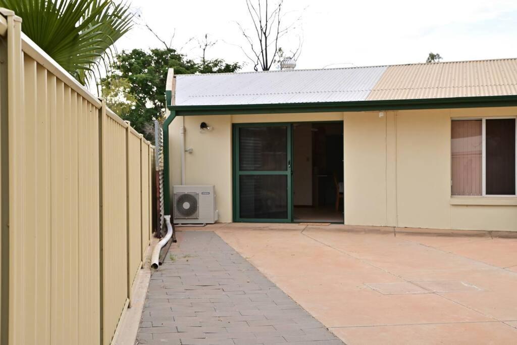 Spacious Studio In Alicesprings Queenbed+Ksairbed 앨리스 스피링스 외부 사진